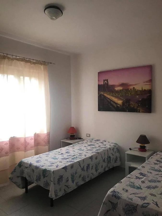 Willa Casa Antony San Teodoro  Zewnętrze zdjęcie